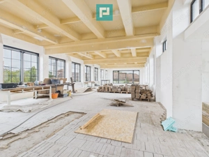 Spațiu de 270 mp pentru investiții în Periam