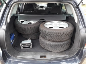 Opel Astra 1.6 INNOVATION, Xenon, climatronic, 8 roți - imagine 16