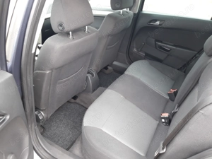 Opel Astra 1.6 INNOVATION, Xenon, climatronic, 8 roți - imagine 9