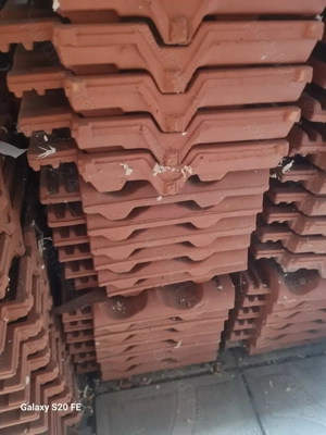 Țiglă Marsillia Terra Rosa