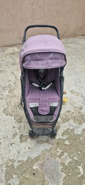 Carucior sport care se deschide si inchide - imagine 3