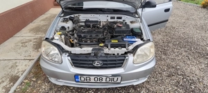 Hyundai Accent 2006, benzina, unic proprietar, 61200 km - imagine 3 Hyundai Accent 2006, benzina, unic proprietar, 61200 km - imagine 3