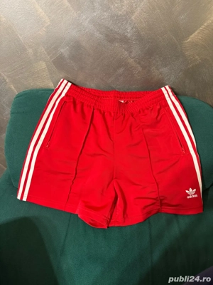 Pantaloni scurti Adidas 