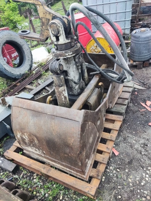 Cupe excavator cat m315