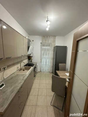 Apartament decomandat cu 2 camere de inchiriat, loc parcare privata - imagine 2