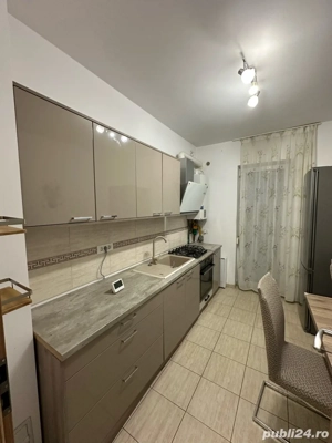 Apartament decomandat cu 2 camere de inchiriat, loc parcare privata - imagine 6