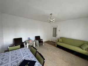 Apartament cu 4 camere de vânzare – Zona 100, Micălaca