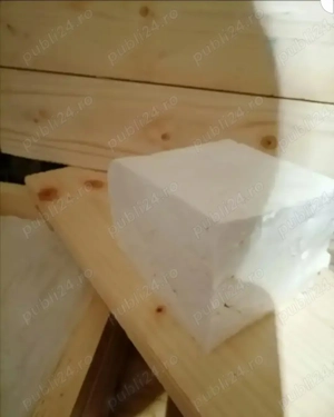 Vând brânză de capra bio