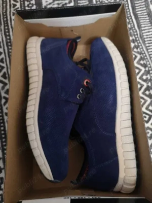 Pantofi sport din piele naturala, noi.