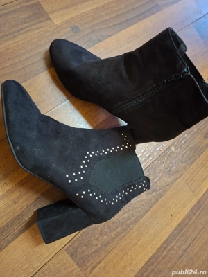 Botine din piele întoarsă 