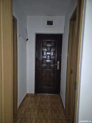 Garsoniera vând sau schimb 