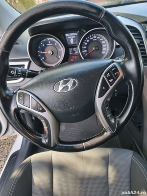 Hyundai i, 30  - imagine 9
