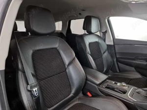 Renault Talisman 2016, 152000km, full option, jante 19" - imagine 8 Renault Talisman 2016, 152000km, full option, jante 19" - imagine 8