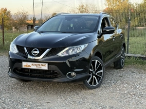 Nissan Qashqai Tekna 1.6 dCi   131 CP 2014  - imagine 3 Nissan Qashqai Tekna 1.6 dCi   131 CP 2014  - imagine 3