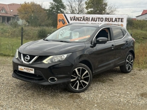Nissan Qashqai Tekna 1.6 dCi   131 CP 2014  - imagine 5 Nissan Qashqai Tekna 1.6 dCi   131 CP 2014  - imagine 5