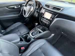 Nissan Qashqai Tekna 1.6 dCi   131 CP 2014  - imagine 10 Nissan Qashqai Tekna 1.6 dCi   131 CP 2014  - imagine 10
