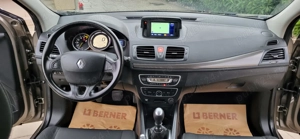 Renault Megane Benzina Model Bose - imagine 4 Renault Megane Benzina Model Bose - imagine 4