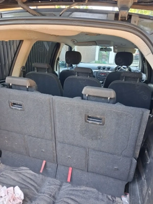 Ford Galaxy 7 locuri,an 2012,motor 2000,140cp,volan pe dreapta - imagine 2