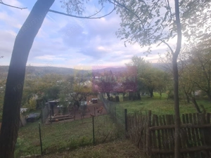 Casa batraneasca cu teren (4.910 mp) la Alunis - imagine 14