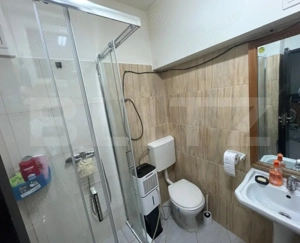 Oportunitate! Imobil la curte comuna, 6 camere, 136 mp, zona str HOREA ! - imagine 8