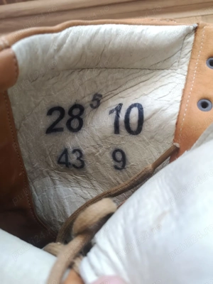 Bocanci militrari NOI