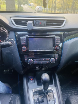 Vând urgent Nissan Qashqai 2015 automată  - imagine 6