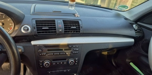 BMW seria 1, 116i - imagine 7