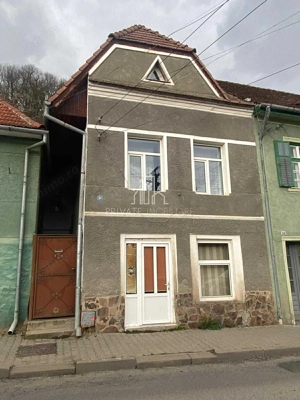 Casa de vanzare, cu o suprafata totala de 345 Mp, Sighisoara