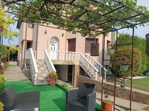  VILA DEOSEBITĂ DE VÂNZARE ÎN ARAD – ZONA CENTRALĂ - imagine 5