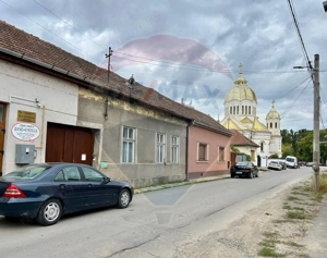 Casă de vanzare cu teren de 356 mp in Salonta