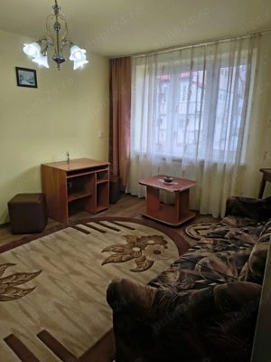 Închiriere apartament 2 camere Centrul Civic Petroșani - imagine 2