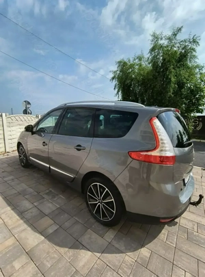 Renault grand scenic bose