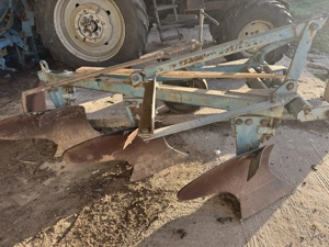 Vând plug pp3 fabricat în moldova - imagine 3 Vând plug pp3 fabricat în moldova - imagine 3