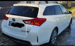 Toyota Auris Hybrid 2013 - motiv vânzare: facem un upgrade... sau downgrade,  cine știe - imagine 3