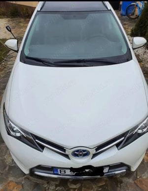 Toyota Auris Hybrid 2013 - motiv vânzare: facem un upgrade... sau downgrade,  cine știe - imagine 5