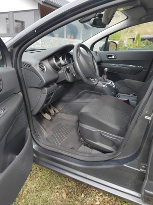 Vinzare autoturism Peugeot - imagine 2 Vinzare autoturism Peugeot - imagine 2