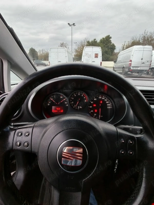 Seat Leon benzina - imagine 3