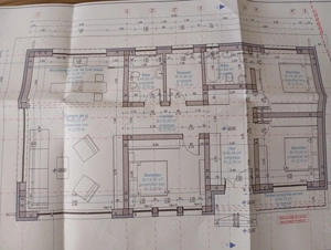 Vând parcela cu proiect 