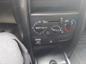 peugeot 207 1,4 benzina+gaz - imagine 7