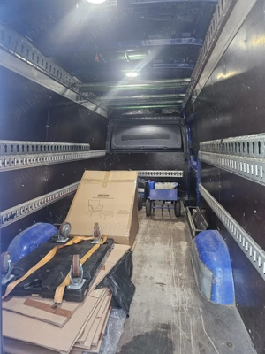 Vand Mercedes Sprinter 313 CDI 130 CP van - imagine 7