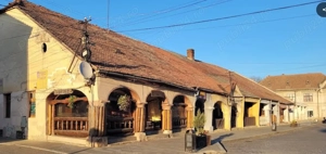 Vand sau Inchiriez afacere la cheie cu vad format in 35 ani central Lipova - imagine 3