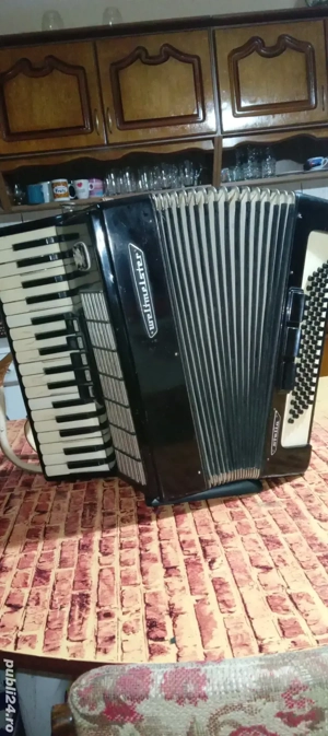 Acordeon Weltmeister Stella