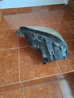 Far dreapta Mercedes ML W164 original Europa - imagine 3