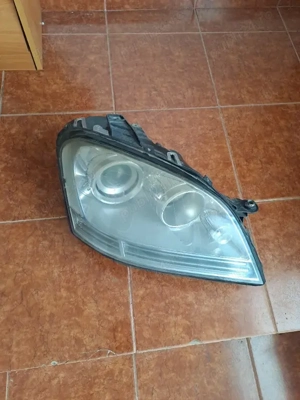 Far dreapta Mercedes ML W164 original Europa - imagine 2