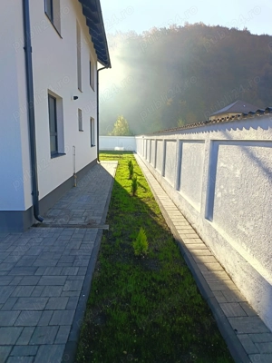 Inchiriez casa nouă în Bunloc Sacele - imagine 5 Inchiriez casa nouă în Bunloc Sacele - imagine 5