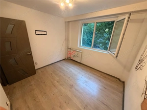 Vanzare apartament 3 camere - imagine 5 Vanzare apartament 3 camere - imagine 5