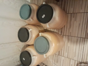 vând miere poliflora 