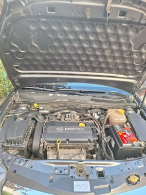 Opel Astra H 2011 - imagine 3