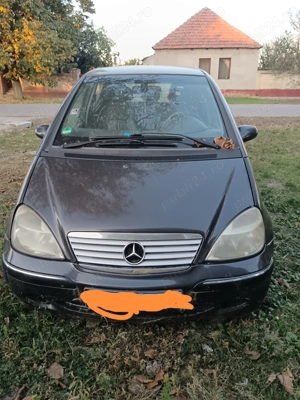 Vand Mercedes Benz A Class 2002 pt piese sau fier vechi  - imagine 2 Vand Mercedes Benz A Class 2002 pt piese sau fier vechi  - imagine 2