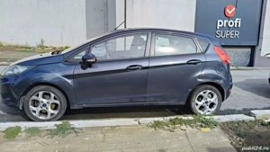 Vand Ford Fiesta  - imagine 3